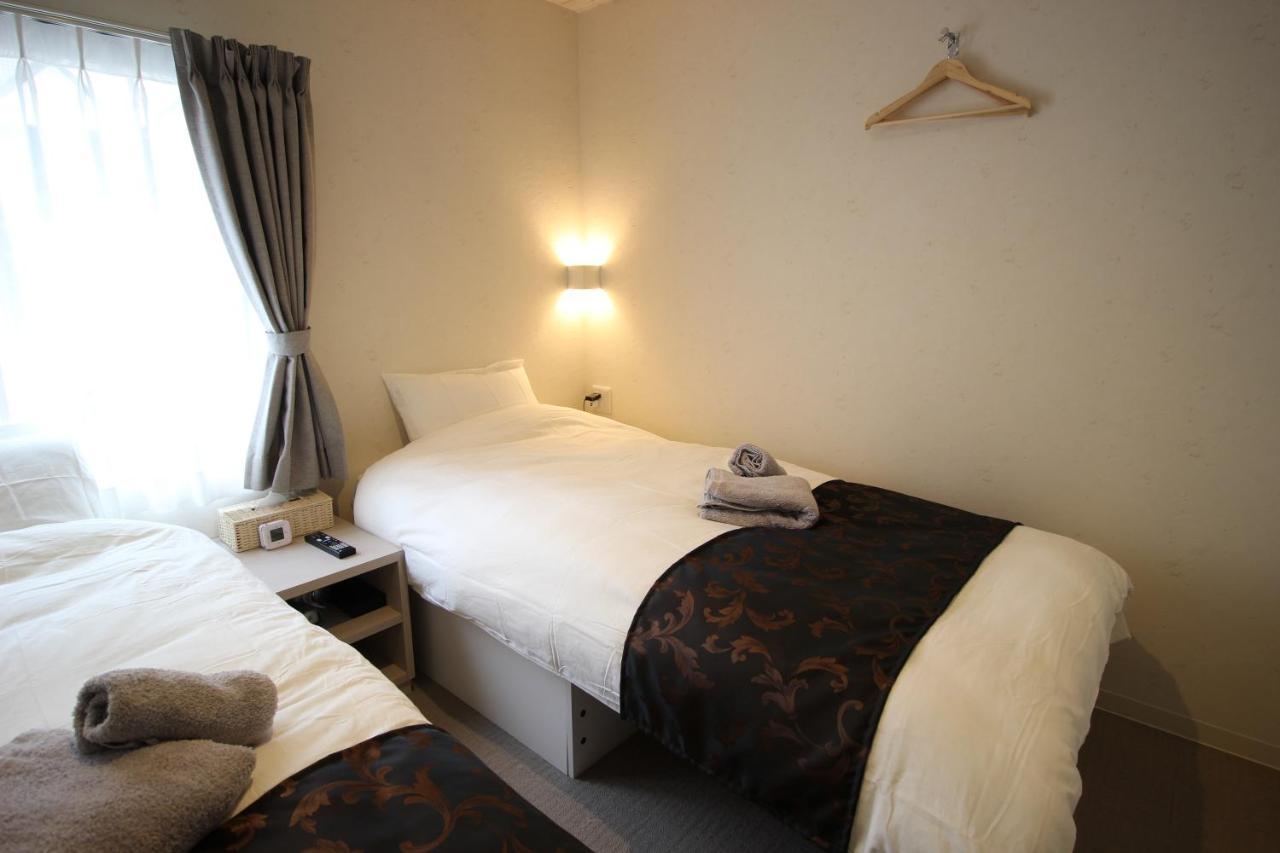 Namba West Saika Apartment Осака Екстериор снимка