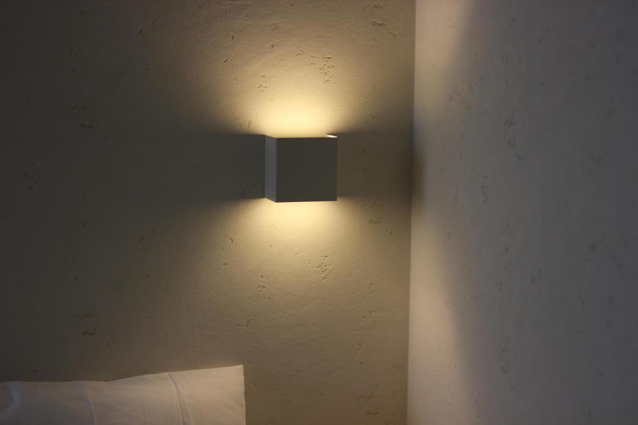 Namba West Saika Apartment Осака Екстериор снимка