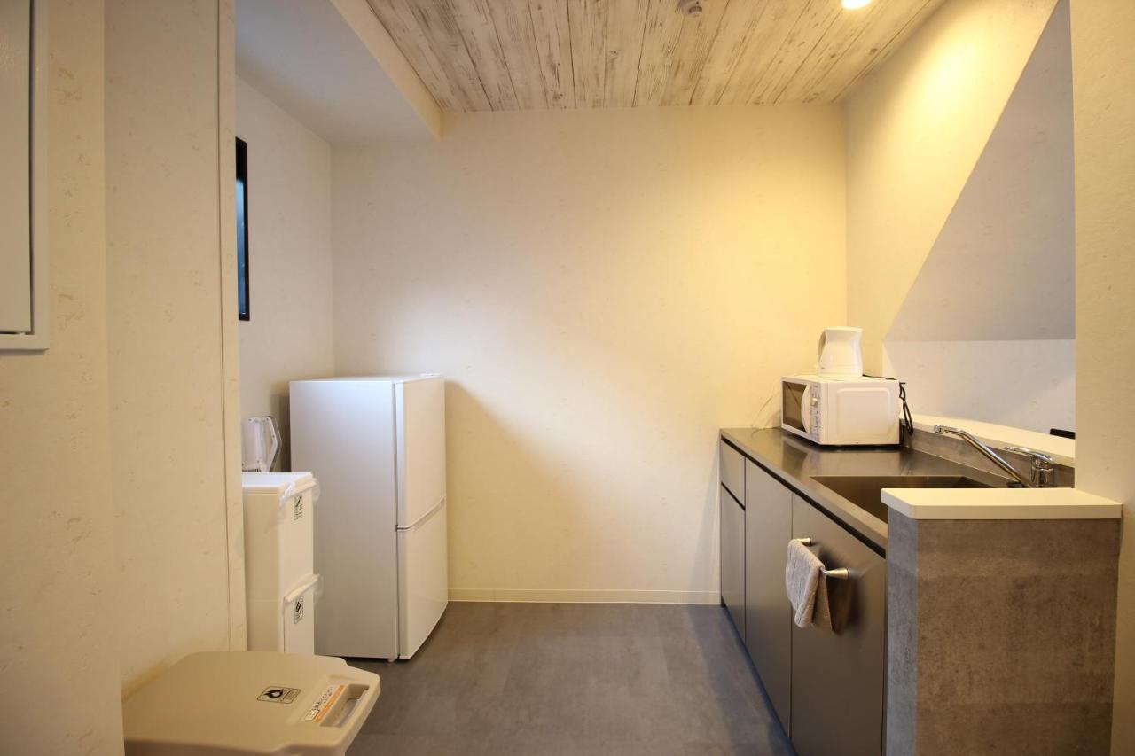 Namba West Saika Apartment Осака Екстериор снимка