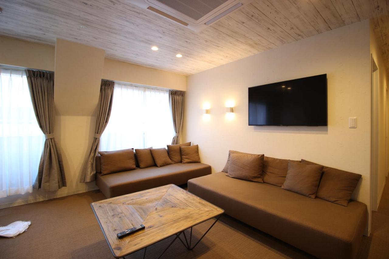 Namba West Saika Apartment Осака Екстериор снимка